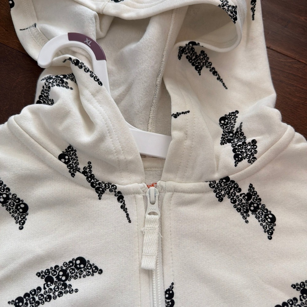 Cat and Jack Boys Lightning Bolt Skull Print Full Zip Hoodie Sweatshirt‎ L NEW - Picture 3 of 5